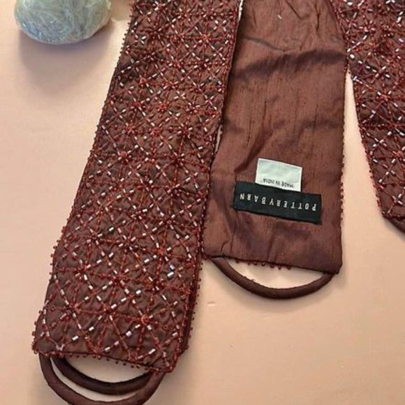 Brand New Pottery Barn Beaded Silk Curtain Tie Backs & Wall Hooks - Picture 6 of 6
